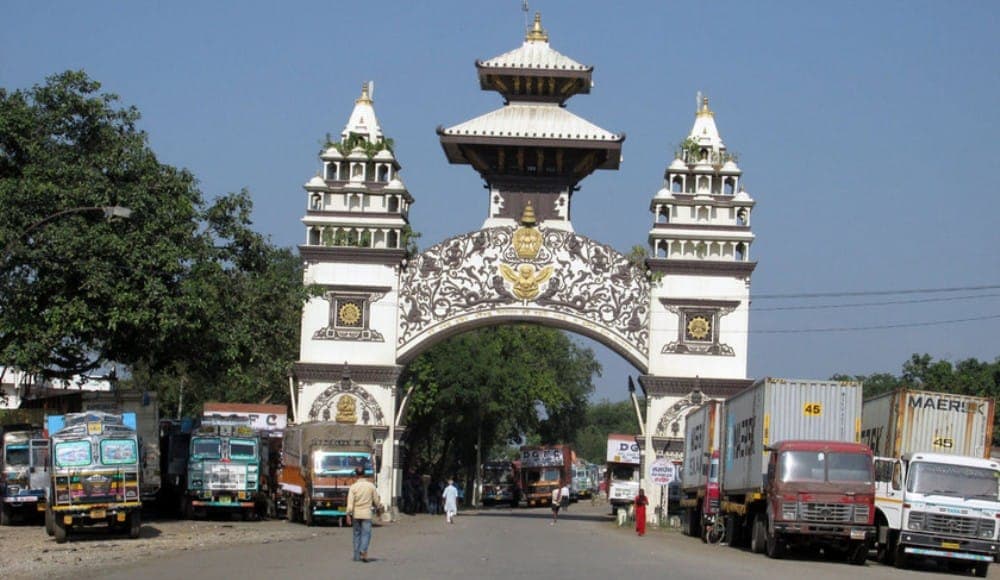 वीरगञ्जमा भन्सार छलीको प्रयास विफल, १३ लाखको सामान बरामद
