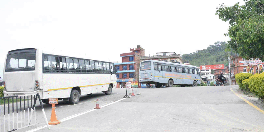 आज पनि उपत्यकामा नेपाल प्रहरी र सशस्त्रद्वारा निःशुल्क बस सेवा